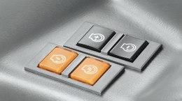 Con il NEXOS si possono eseguire in modo semplice le operazioni con la presa di forza grazie alla memoria regime motore di serie. - NEXOS F-FB-VL-VE